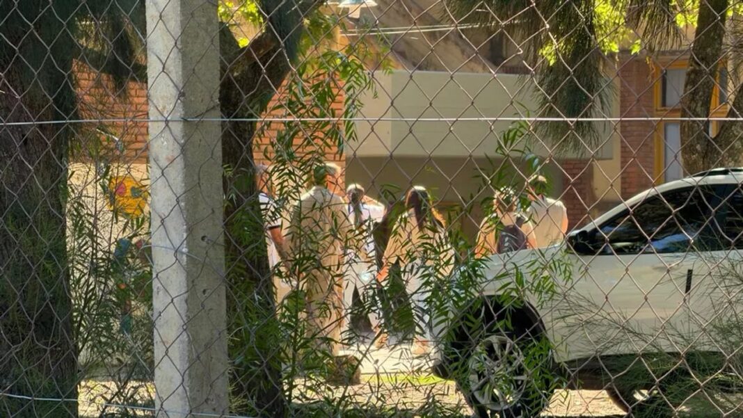 Fachada de la escuela N°40 Mariano Moreno en San Cristóbal, Santa Fe, donde ocurrió el tiroteo.